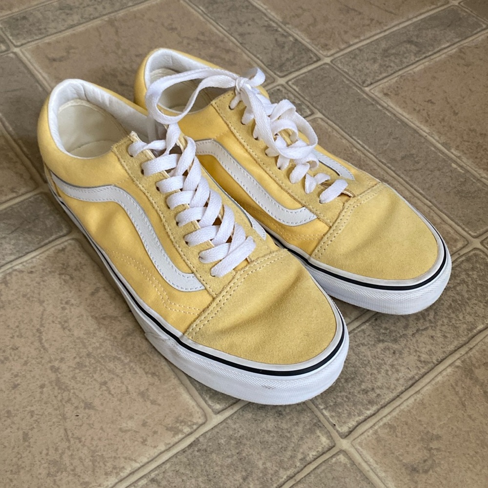 Yellow old skool vans